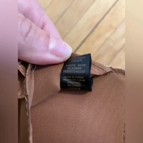 Relic Brown Wallet - Picture 9 of 11